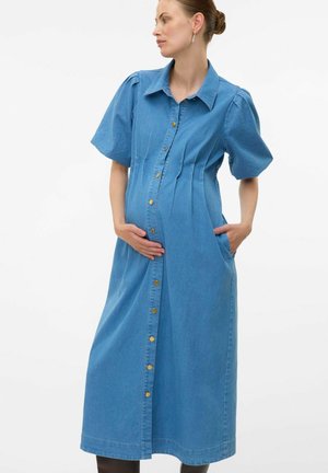 VMMCASSIDY - Jeansklänning - medium blue denim