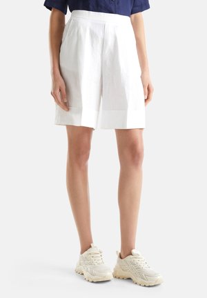 United Colors of Benetton BERMUDAS WITH CUFFS - Shorts - white