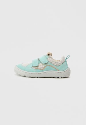 BAZE UNISEX - Lauflernschuh - mint