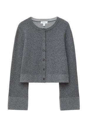 Grau geschnittene Strickjacke aus weichem Strickmaterial. Verfügt über einen runden Ausschnitt, eine Knopfverschlüsse und gerippte Manschetten sowie Saum. Glatte Textur.
