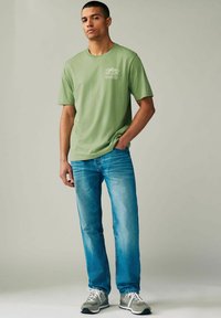 Next HAND DRAWN SIMPLE GRAPHIC 3 PACK - REGULAR FIT - Triko s potiskem - blue pink green