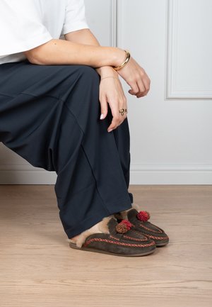 Poelman, Slippers - brown