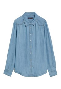 Lichtblauwe denim herenoverhemd met lange mouwen, knoopsluiting aan de voorkant, klassieke kraag en contrasterende stiksels op de schouders en zijkanten.