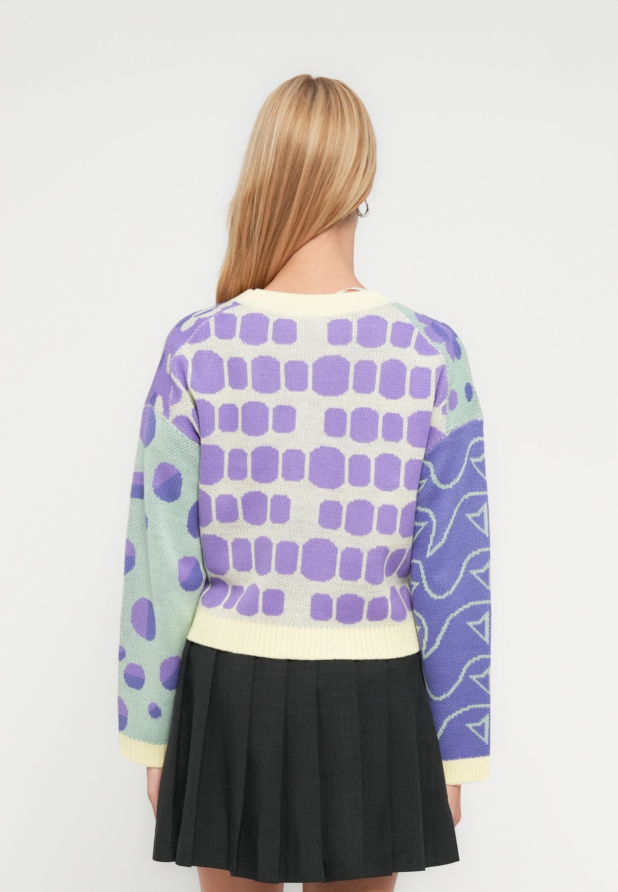 ONLJAYDI MIX V NECK