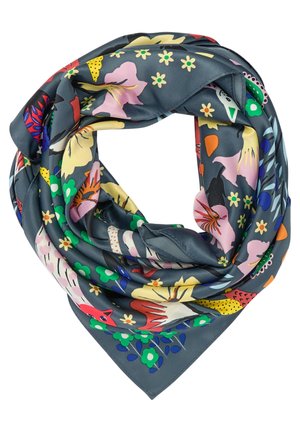 Tmavě šedý hedvábný šátek s barevnými květinovými a abstraktními vzory v růžové, žluté, zelené, červené a modré barvě, složený do tvaru smyčky.