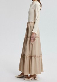 Touché Privé Jupe longue - beige
