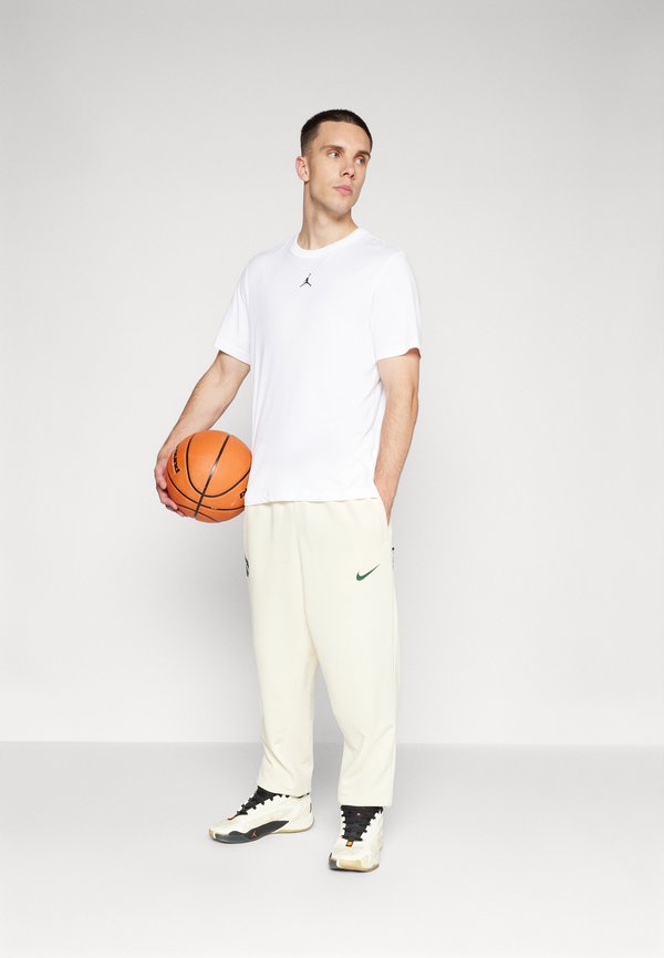 NBA CITY EDITION MILWAUKEE BUCKS PANTS - Club wear3