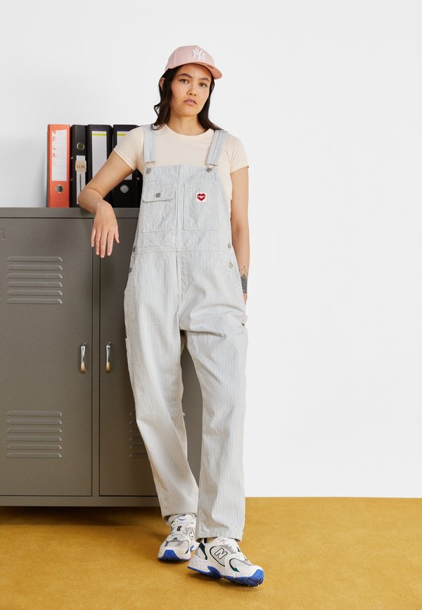 FEMALE LEAGUE ESSENTIAL 9FORTY® - Cap3