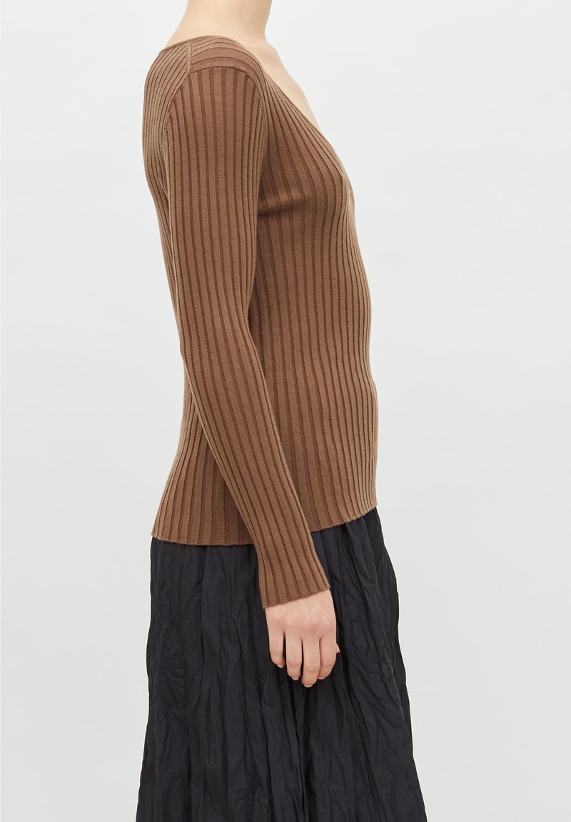 Damen Strickjacken | Greta & Luis Strickpullover braun - OS83177 Damen Strickjacken | Greta & Luis Strickpullover braun - OS83177
