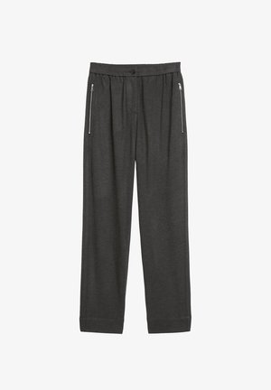Donkergrijze, wijde broek gemaakt van een zachte stof. Voorzien van een elastische tailleband, een knoopsluiting en twee met een rits afsluitbare zijzakken.
