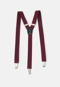 Tirantes burdeos con clips ajustables, fabricados en tejido trenzado, que presentan un conector en Y de cuero sintético y detalles de hardware metálico brillante.