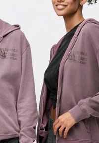 YOURTURN UNISEX - Zip-up sweatshirt - purple wash