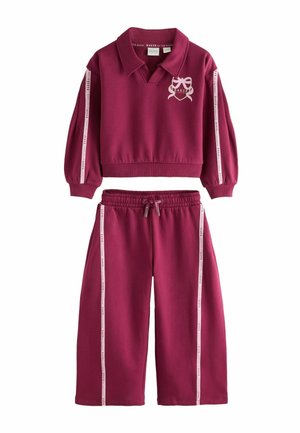 Baker by Ted Baker, REGULAR FIT - VARSITY RUGBY SWEAT & JOGGER SET 2 PIECE - Trainingsanzug - berry red