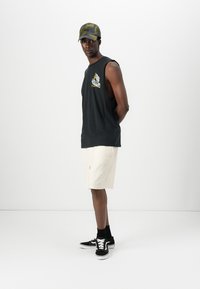 Thumbnail Image 2