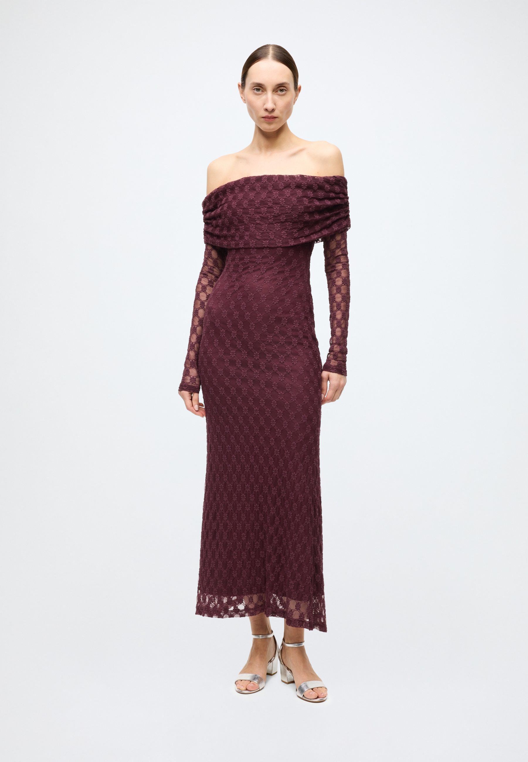 Bardot ADONI OFF SHOULDER MAXI DRESS - Day dress - deep plum/lilac -  Zalando.ie
