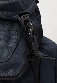 Oakley KITCHEN SINK UNISEX - Backpack - graphite