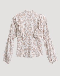 Blouse blanche à manches longues avec motif floral marron clair, détail froncé à l'avant, col montant et poignets élastiqués.