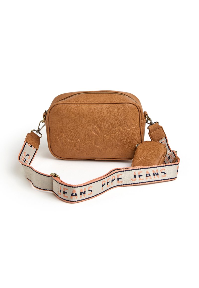 Pepe Jeans BODY BASSY Umhängetasche camel Zalando.at