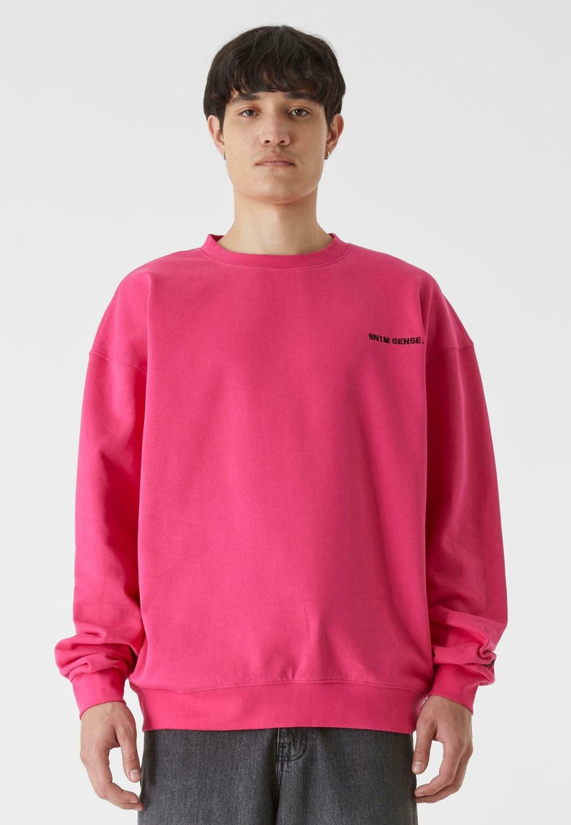 9N1M SENSE ESSENTIAL CREWNECK - Felpa - hibiskus pink