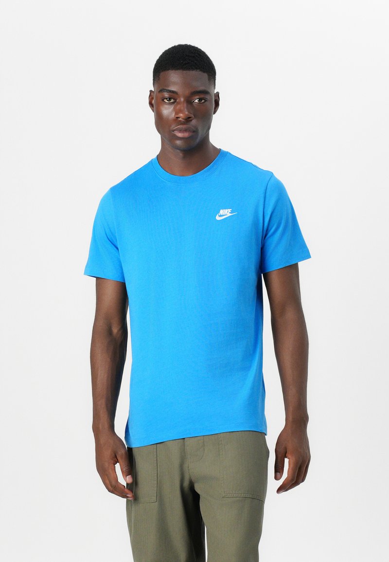 Nike Sportswear - CLUB TEE - Basic T-shirt - photo blue/white, Enlarge