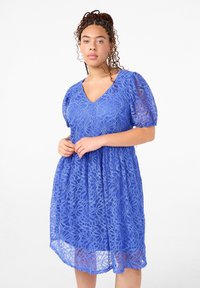 Zizzi Vapaa-ajan mekko - dazzling blue