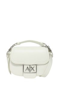 Borsa a mano in pelle bianca con forma arrotondata, manico a catena e tracolla, dotata di una chiusura argentata con logo "AX" e dettagli cuciti.