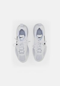 Nike Sportswear AIR MAX GENOME - Sporta apavi - white/black-pure platinum