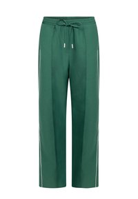Groene, wijde broek gemaakt van een zachte stof. Heeft een elastische tailleband, trekbandsluiting en witte zijstrepen.