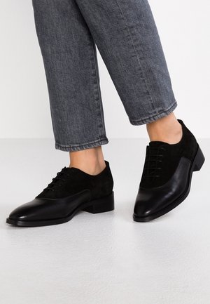 Zign by Zalando Snøresko - black
