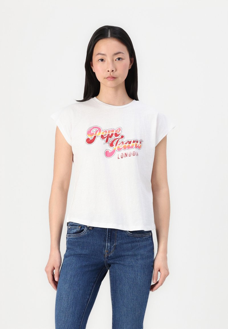 Balta trumpa marškinėliai su sukotais trumpais rankovėmis, ant priekinės pusės spausdinta spalvinga "Pepe Jeans London" tekstą.