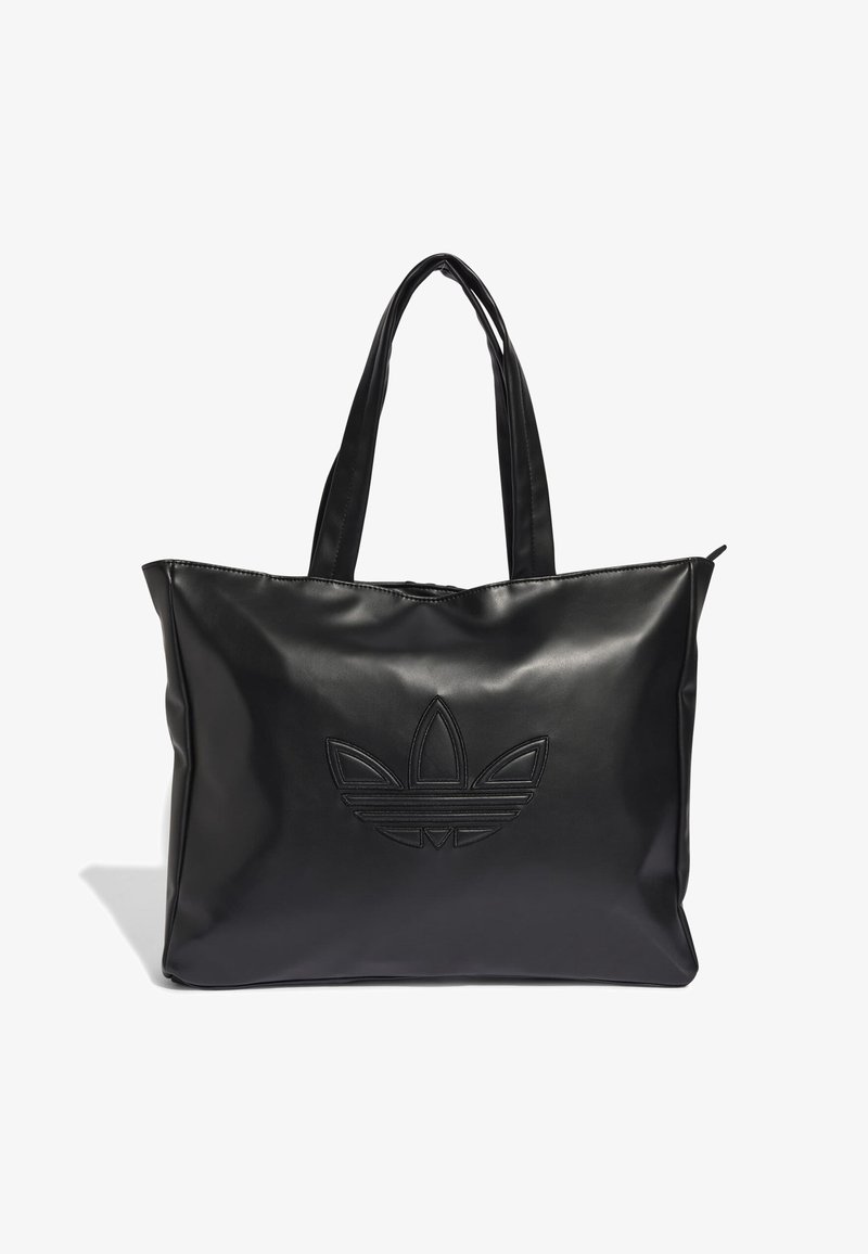 Mustat nahkalaukku kahdella kahvalla ja kohokuvioitu Adidas-trefoil-logo keskellä etupuolta, esitelty valkoisella taustalla.