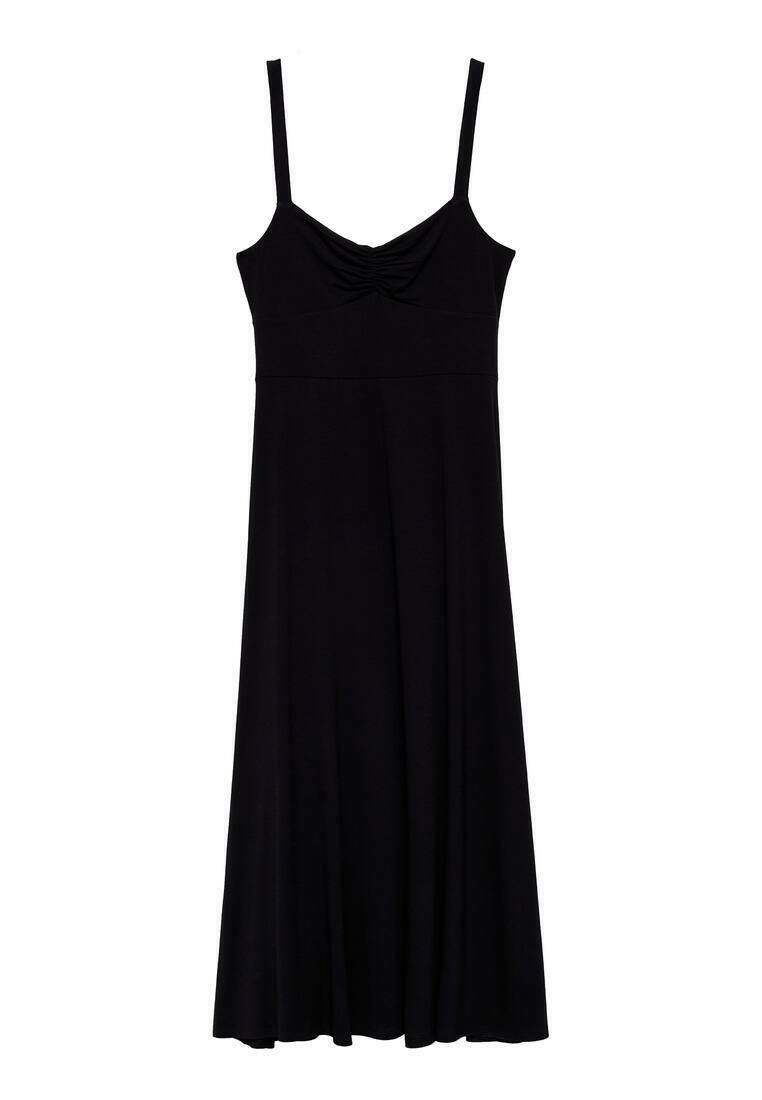Schwarzes ärmelloses Kleid aus weichem Stoff, mit gerafftem Oberteil und fließender A-Linie, die bis zur Kniehöhe reicht.