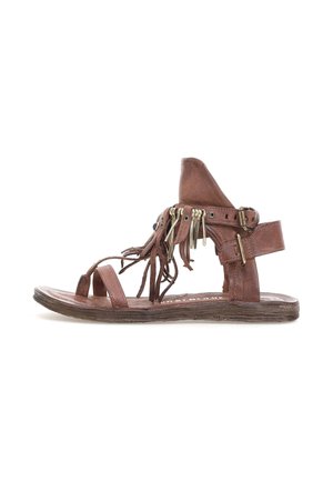 REINA - Sandalias - cognac color