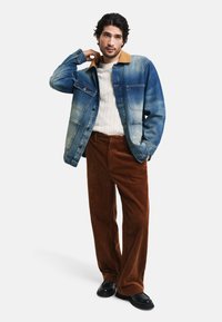 GANT CABLE C-NECK - Jersey de punto - cream