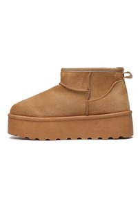 Winter boots - camel
