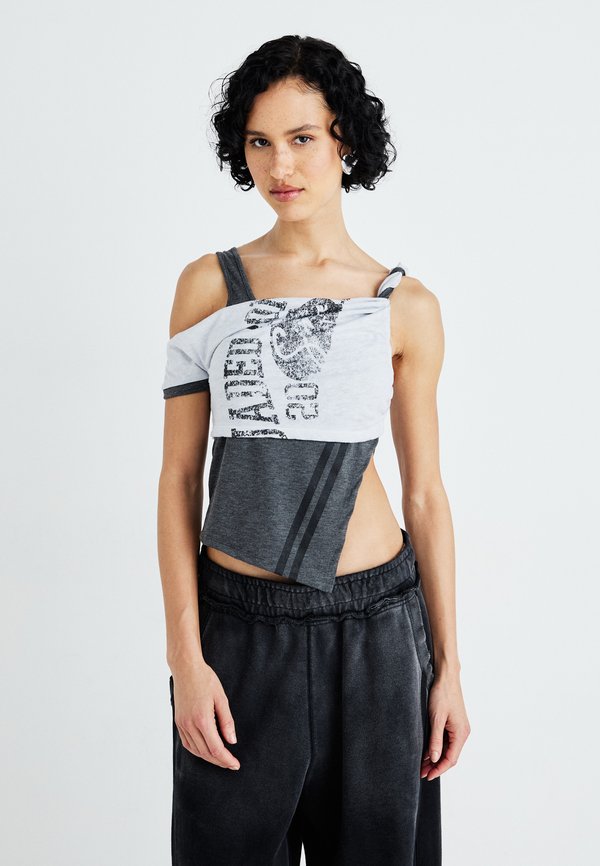 TWO TEE - Print T-shirt - multi