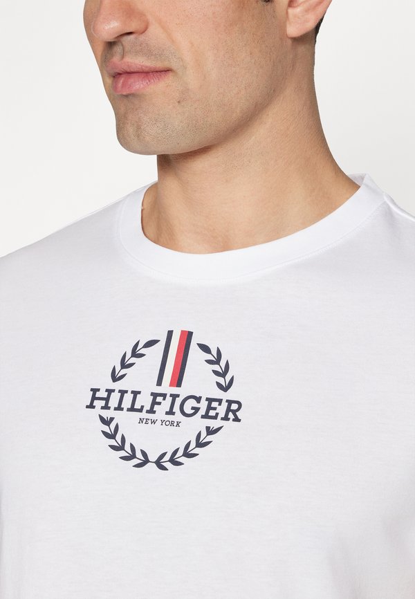 GLOBAL STRIPE WREATH TEE - Print T-shirt2