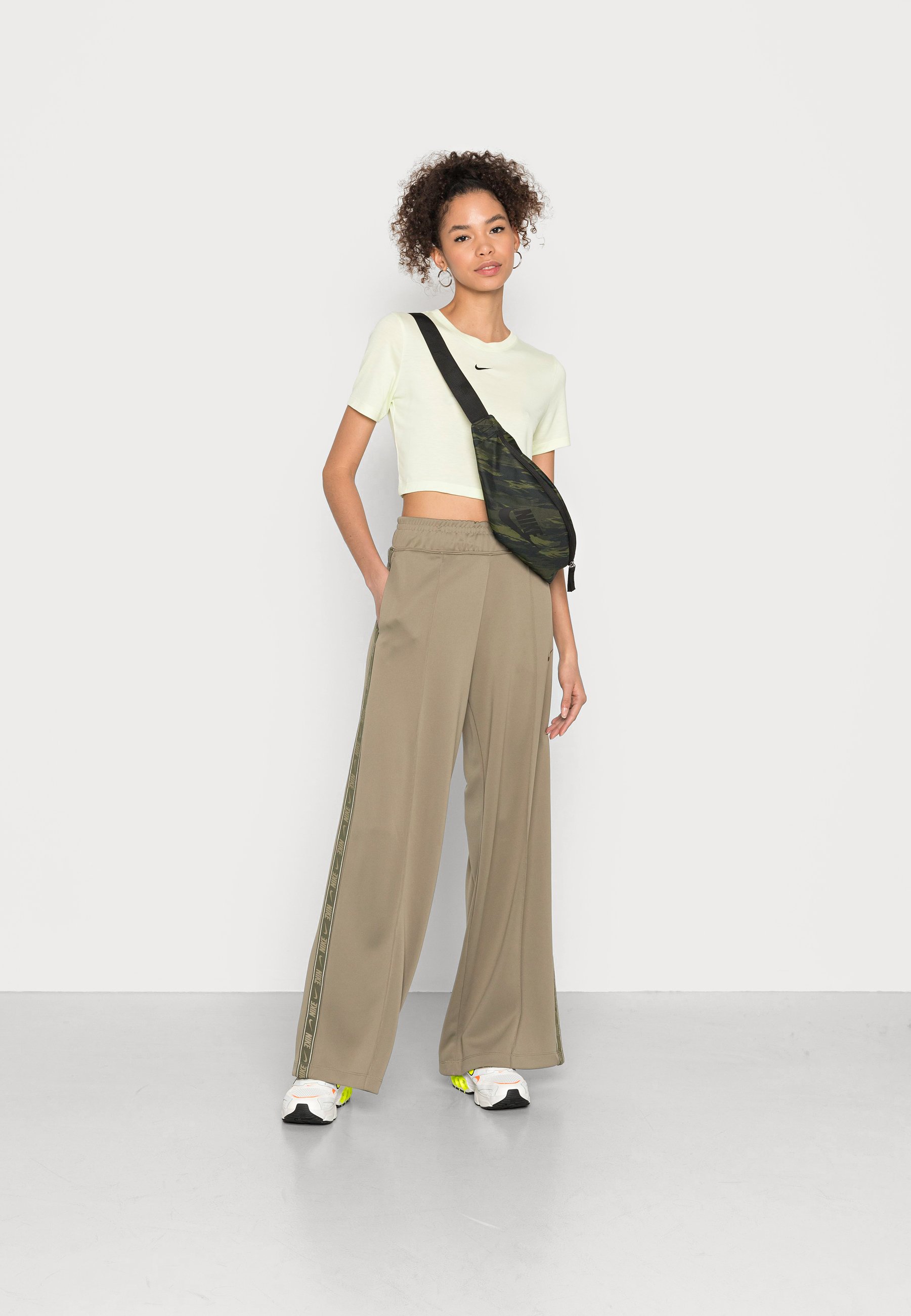 Nike Sportswear TAPE TREND PANT 