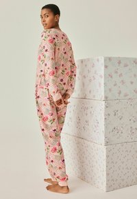 Cath Kidston HENLEY - REGULAR FIT SET - Pidžamas - pink floral print