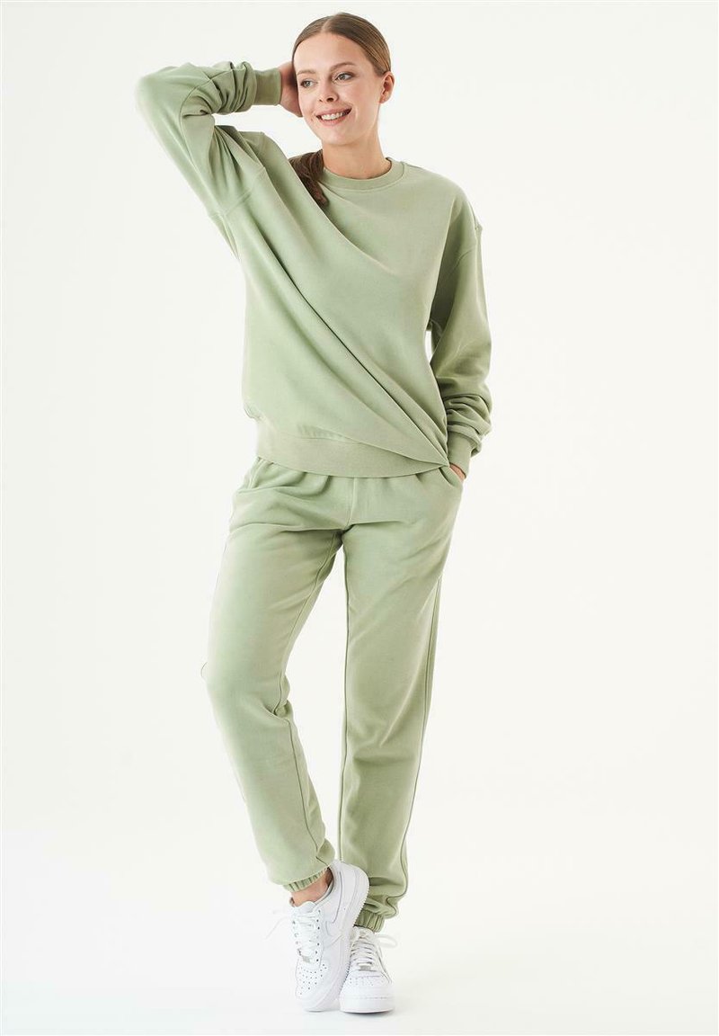 Damen Sweatshirts | ORGANICATION UNISEX Sweatshirt sage green/grün - UD09236 Damen Sweatshirts | ORGANICATION UNISEX Sweatshirt sage green/grün - UD09236