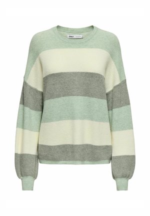 Jersey de punto a rayas en verde claro, gris y crema. Cuello redondeado, mangas largas y puños acanalados. Textura suave y ajuste relajado.