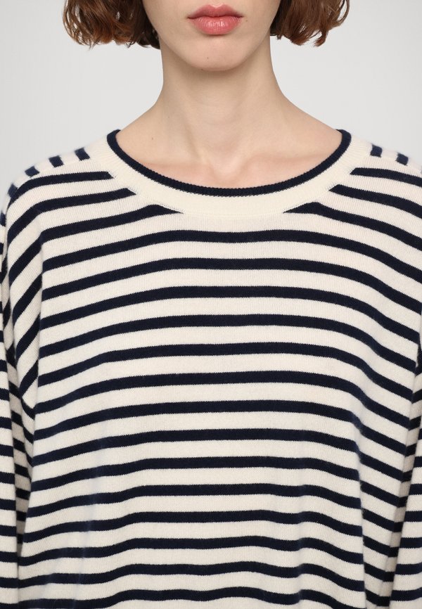 CREW NECK LONG SLEEVE - Jumper - ivory3