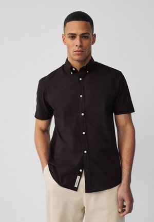Next, REGULAR FIT - STRETCH OXFORD SHORT SLEEVE - Pluus - rust brown