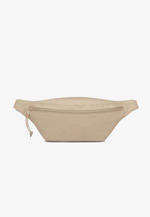 Beige bőr övtáska sima textúrával, cipzáros fő rekesszel, állítható pánttal és diszkrét, dombornyomott logó részlettel.