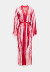 KIMONO LONG ALLOVER EXCLUSIVE - Bademantel - chili pepper