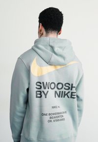 Nike Sportswear HOODIE - Sportinis megztinis - light pumice
