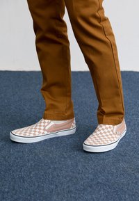 CLASSIC SLIP ON UNISEX - Slip-ons - warm taupe