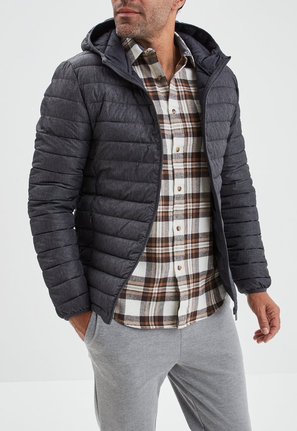 AMERICAN INSPIRATION FASHION COOL EASY GERADE  - Winterjacke