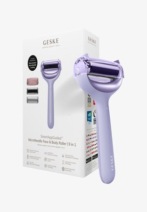 Lavendelkleurige micronaald gezichts- en bodyroller met drie verwisselbare koppen, getoond naast de witte productdoos.