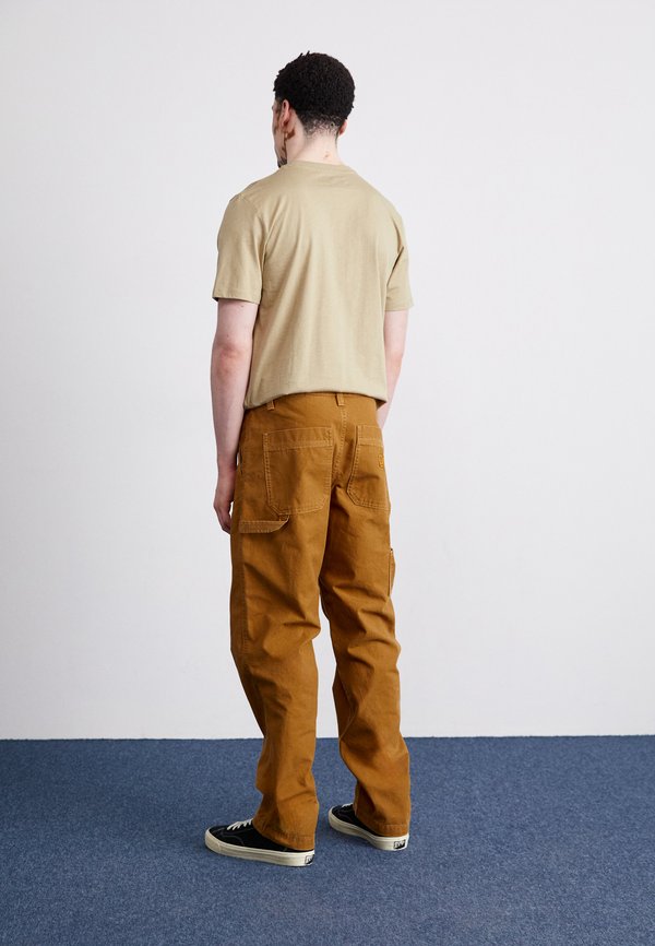 RINDGE WASHED CARPENTER PANT  - Trousers - dark wheat boot4